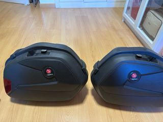 Maletas + Soporte Givi Topcase