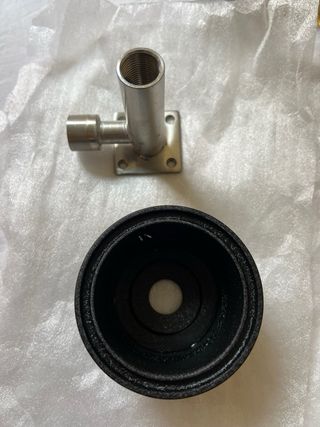 Caño de pared JEE-O soho largo estructurado negro