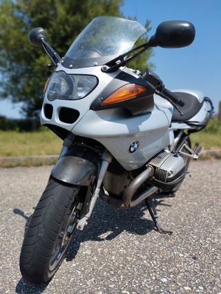 BMW R1100S