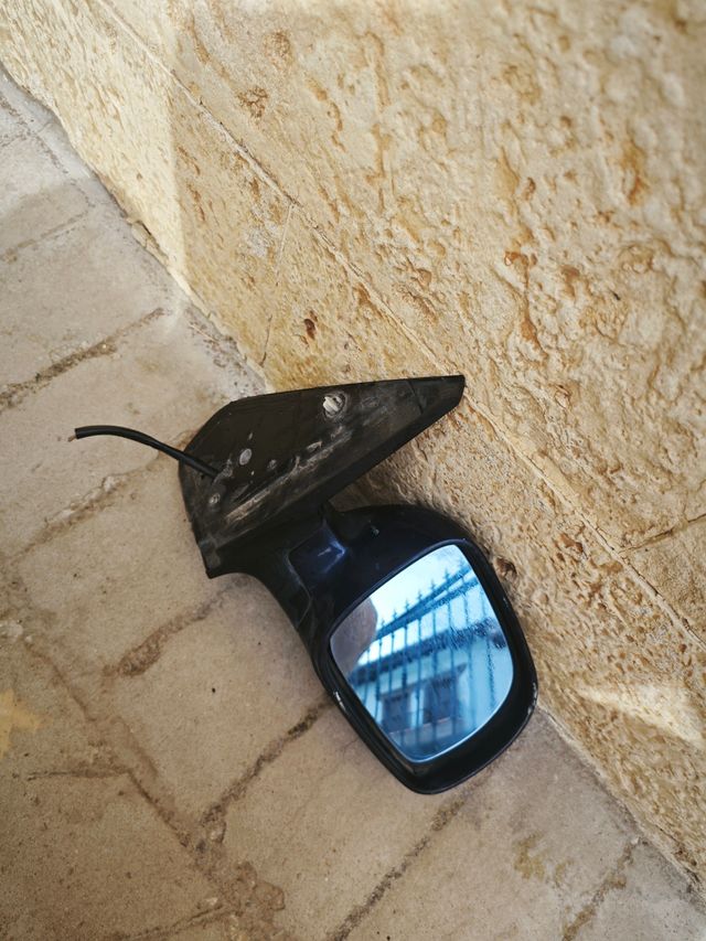 Retrovisor derecho Golf 4