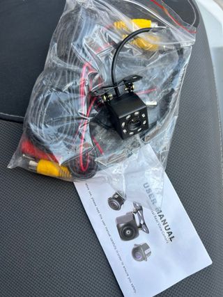 instalacion de Cámara trasera coche nueva