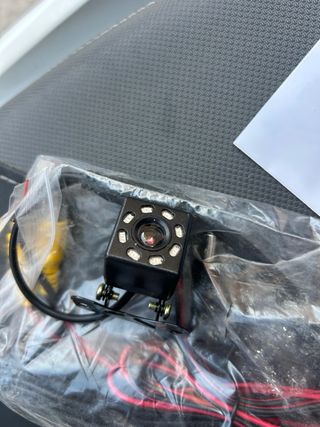 instalacion de Cámara trasera coche nueva