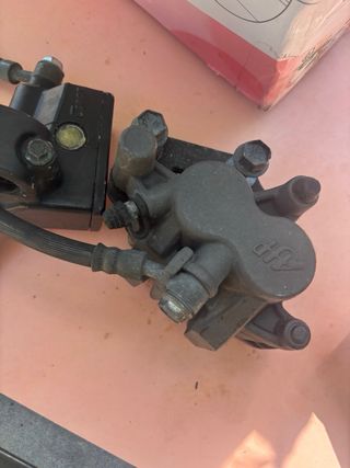 Frenos moto delanteros y traseros