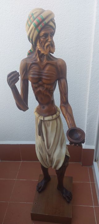 Escultura madera tallada 