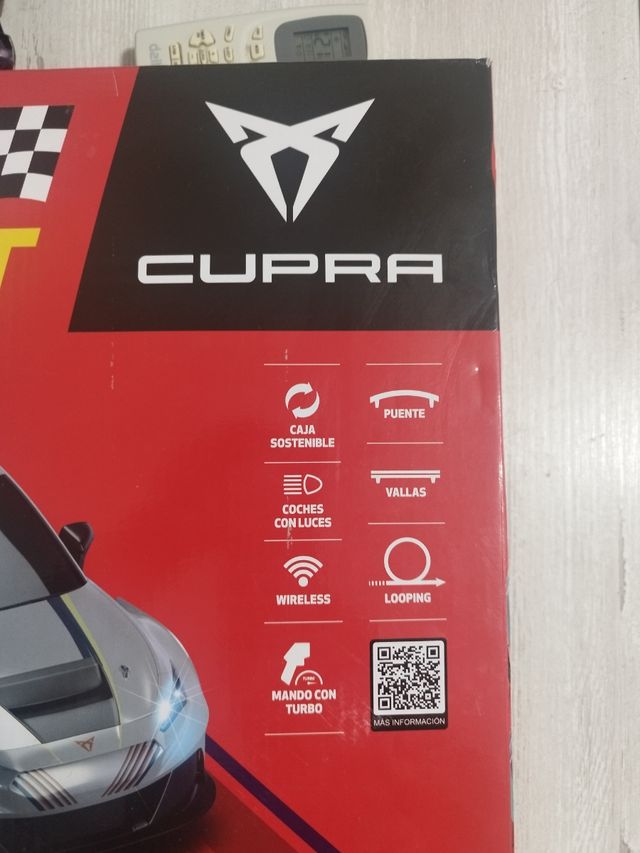 Scalextric Compact Cupra Racing