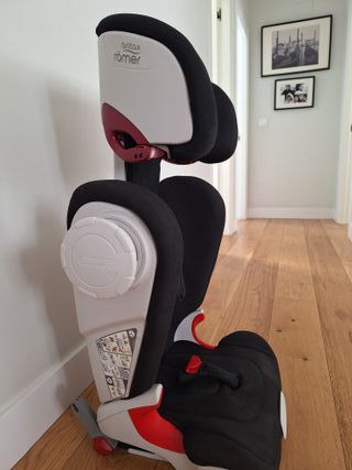 Silla coche Romer Kidfix II XP SICT