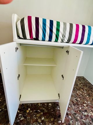 Cama nido blanca con armario