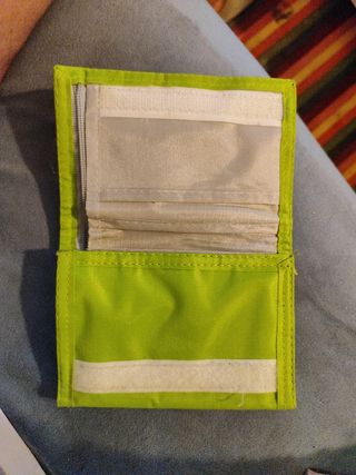 Cartera infantil Disney verde