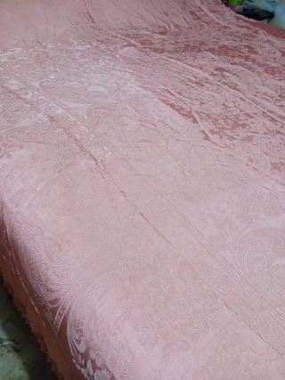 Copriletto matrimoniale seta rosa antico