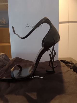 Sandalias Yves Saint Laurent Opyum negras