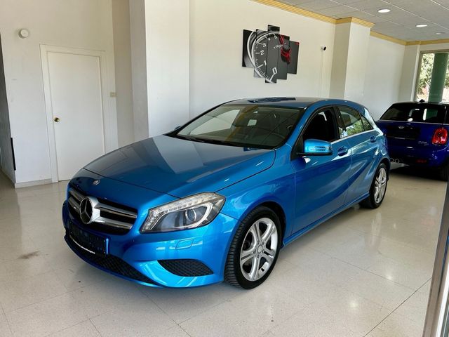 Mercedes-Benz Clase A200 URBAN - 2013