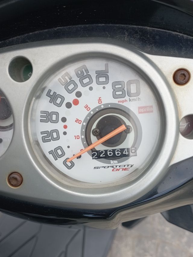 Aprilia Sport City one 50