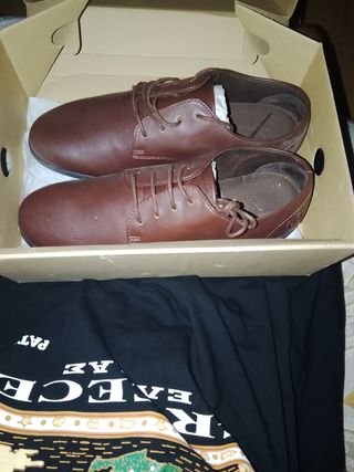 Zapatos Fred Perry Marrón