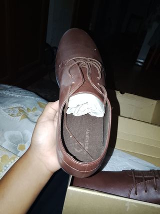 Zapatos Fred Perry Marrón