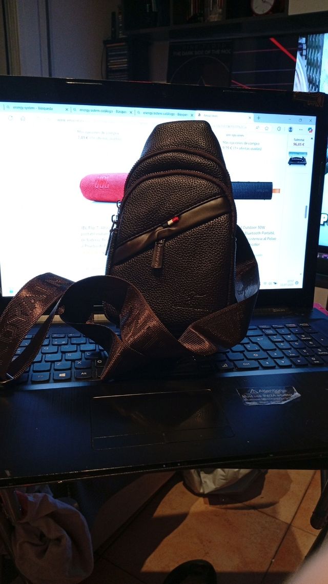 Borsa a tracolla da uomo in pelle marrone