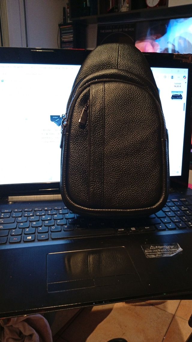 Borsa a tracolla da uomo in pelle marrone