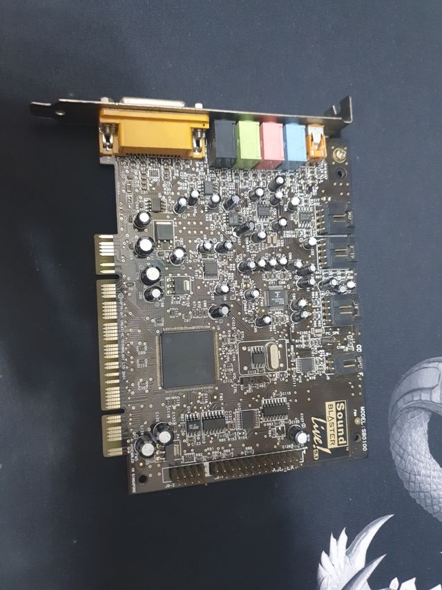 Tarjeta Sonido Creative Sound Blaster Live 5.1. 