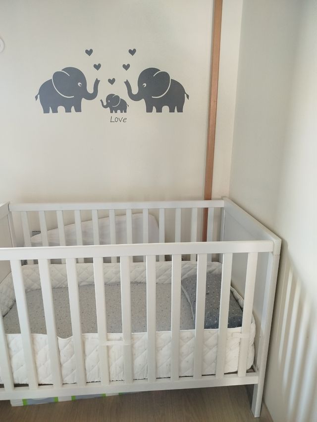 Cuna Ikea Sundvik +colchón Jättetrött+chichonera