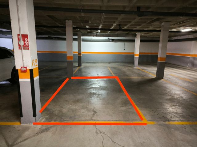 Plaza garaje alquiler - Clara Campoamor