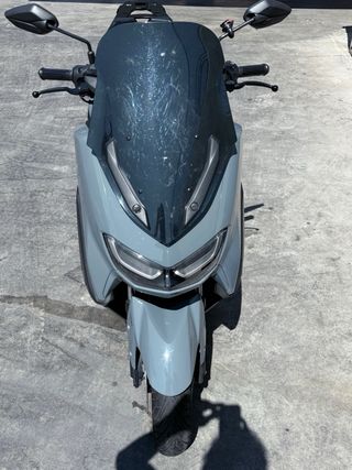 Yamaha NMAX 2024: Moto Scooter