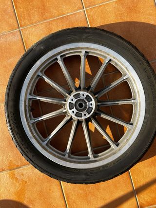 Rueda delantera Harley Davidson