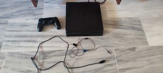 PS4 (PlayStation 4) negra 1 TB
