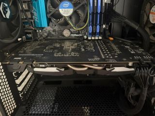 Gráfica MSI GeForce GTX 1070 Ti Armor