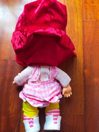 Muñeca Llorona Scarlett