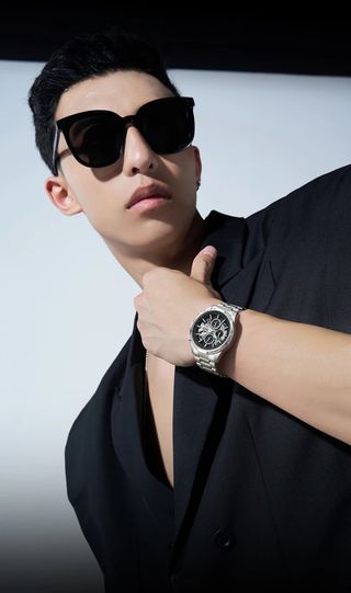 Reloj MARK FAIRWHALE plata