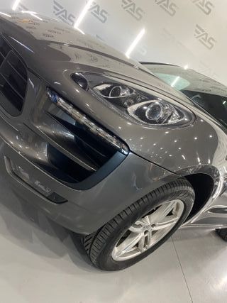 Porsche Macan 2015