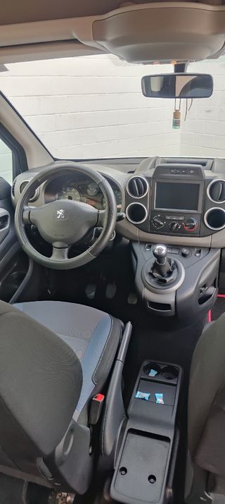 Peugeot Partner 2016
