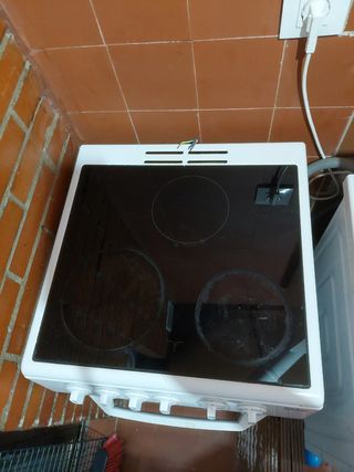 Horno vitrocerámica Beko