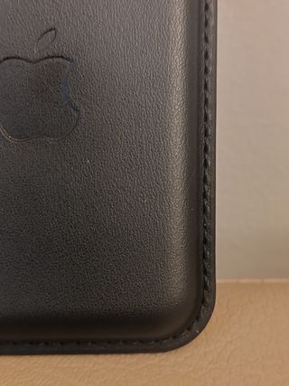 Portafoglio iPhone in pelle MagSafe nero