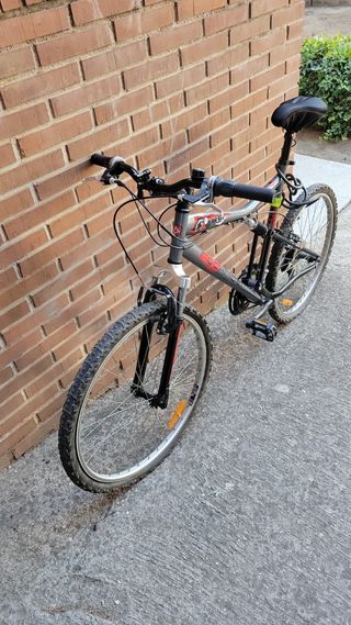 Bicicleta montaña doble suspensión
Clase M