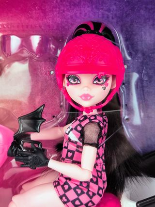 Monster High Draculaura Vamptastic Scooter