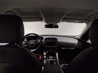 Jaguar F-Pace 2017