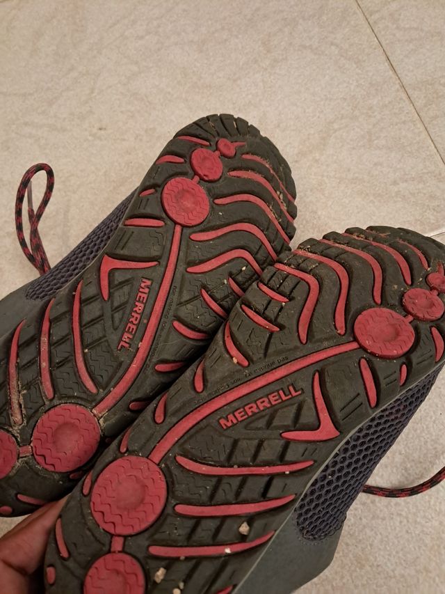 Merrell trekking grises-rosa