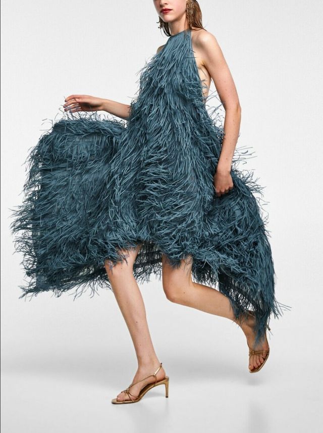Vestido flecos ZARA