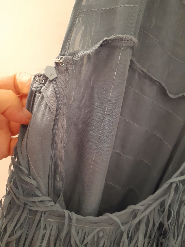 Vestido flecos ZARA
