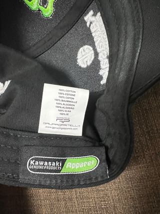 Gorra Kawasaki Racing Team original Sin uso