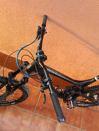 Commencal Meta V3 Talla L - Bicicleta Enduro 