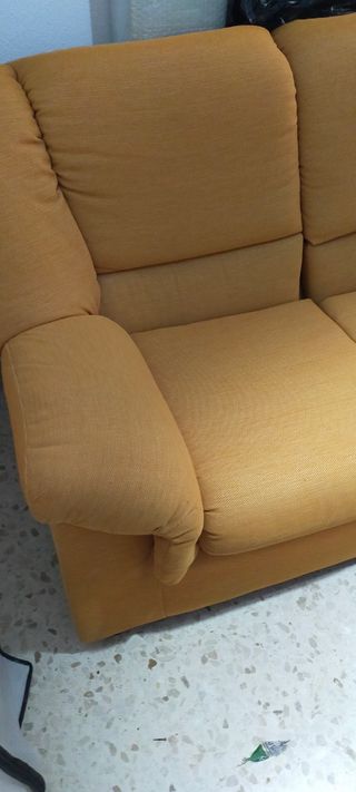 Sofá 2 plazas beige