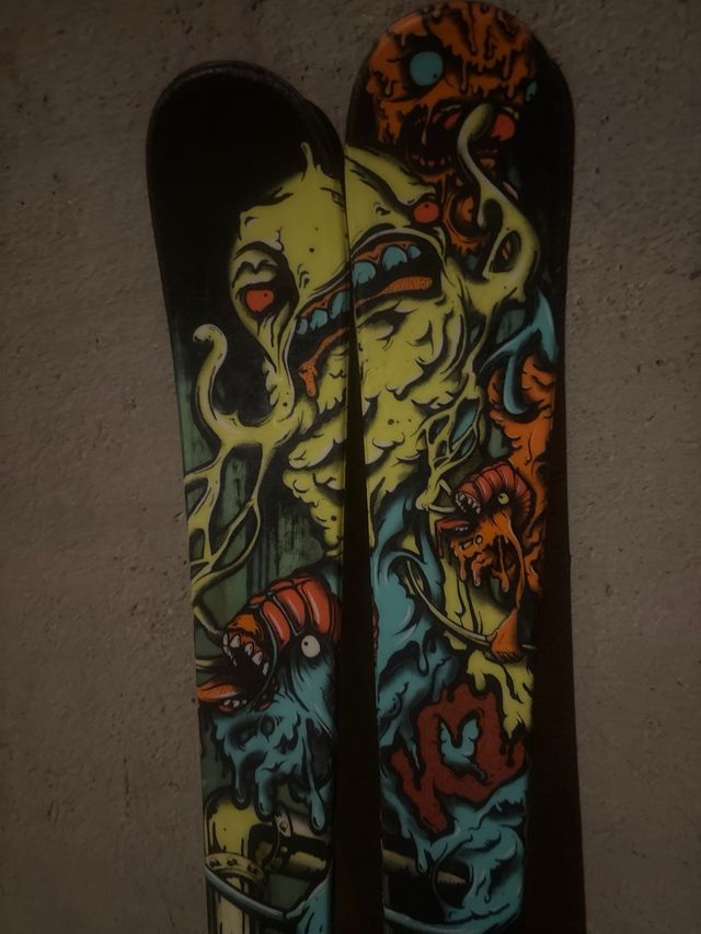 Esquís K2 usados 1.35 x 11cm