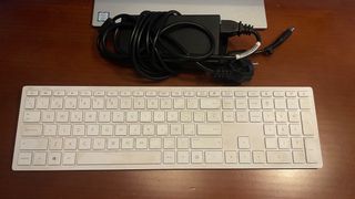 HP Pavilion AIO 27" i3 8va generación