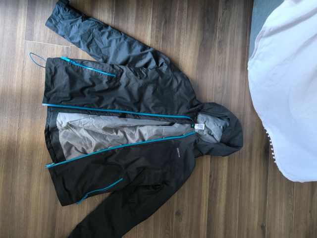 Chaqueta Quechua negra