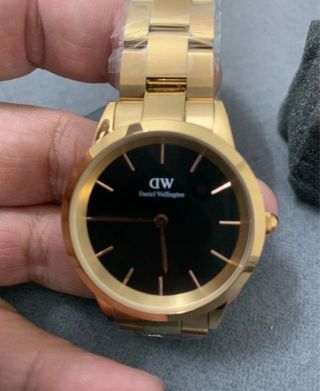 Orologio Daniel Wellington Iconic Link - Oro