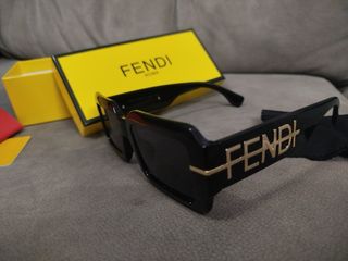 Gafas FENDI mujer - negras y doradas