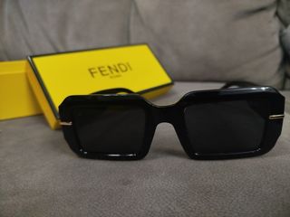 Gafas FENDI mujer - negras y doradas