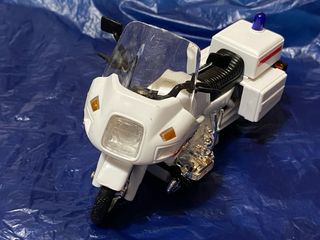 BMW polizia tedesca giocattolo