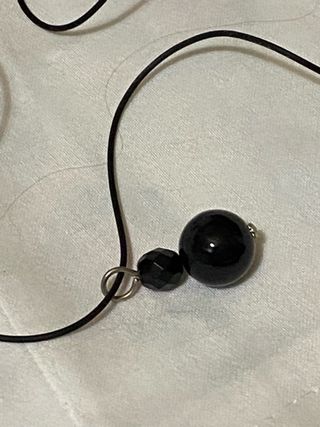 Collana ciondolo nero elegante